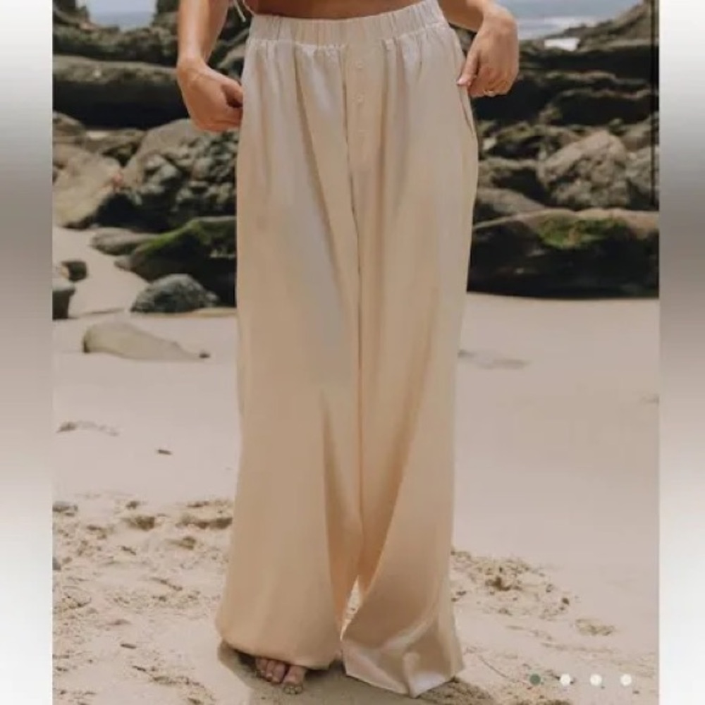 Daily Drills Silky Resort Champagne Pants